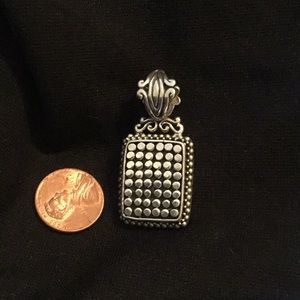 Vintage Sterling silver pendent